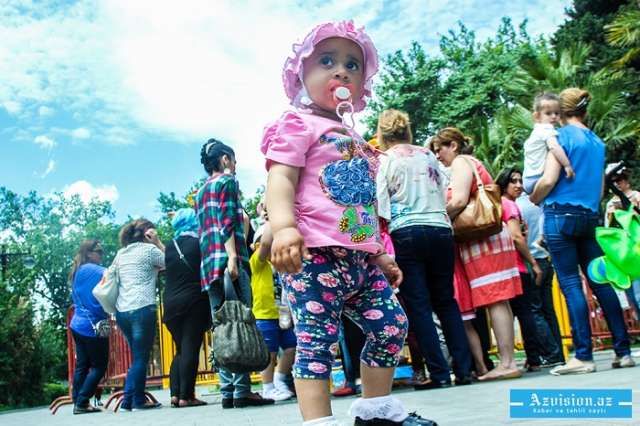 Bakıda pulsuz attraksion keyfi - FOTOLAR